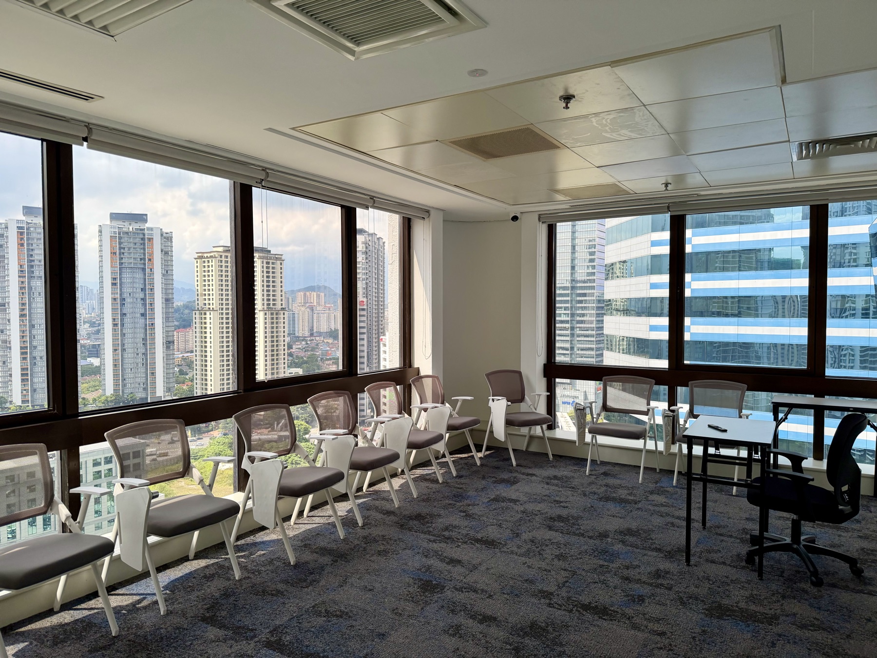 A spacious Cambright classroom at the new campus